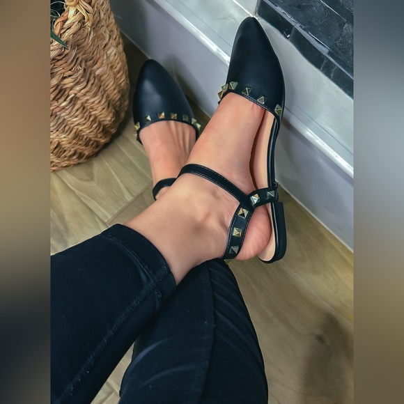 DEVOTED - BLACK PU - Picture 3 of 4